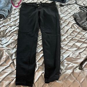 Women's Black Skinny Jeans